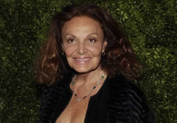 Diane von Furstenberg arrives at the Franca: Chaos And Creation New York Screening at Metrograph on October 13, 2016 in New York City.  NYP20161013158 JOHNxANGELILLO