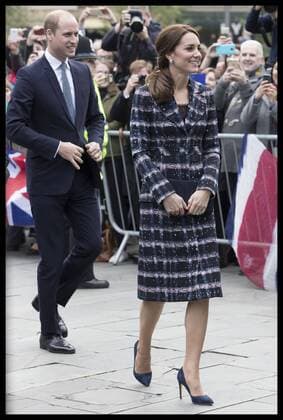 . 14 10 2016. Manchester, United Kingdom. The Duke and Duchess of Cambridge arriving at the National Football Museum in Manchester.  xStephenxLockx xi-Imagesx IIM-13603-0011