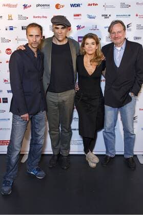 Jan Georg Schütte, Sebastian Blomberg, Anke Engelke und Michael Wittenborn bei der Premiere von Wellness für Paare auf dem 26. Film Festival Cologne im Cinenoca. Köln, 13.10.2016 Foto:xC.xHardtx xFuturexImage