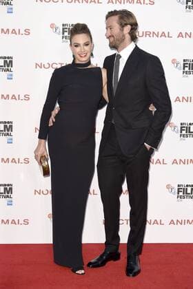 Elizabeth Chambers mit Ehemann Armie Hammer bei der Premiere von Nocturnal Animals auf dem 60. BFI London Film Festival im Odeon Leicester Square. London, 14.10.2016 Elizabeth Chambers, Armie Hammer  Foto:xS.xVasx xFuturexImage