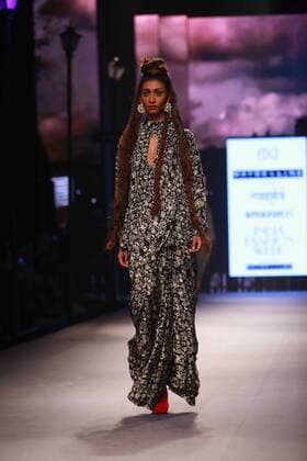 NEW DELHI, INDIA - OCTOBER 15: A model showcases the creation of designer Masaba Gupta during Amazon India Fashion Week Spring-Summer 17 at NSIC Exhibition Complex on October 15, 2016 in New Delhi, India. (Photo by Amal Ks Hindustan Times) Amazon India Fashion Week Spring Summer 2017