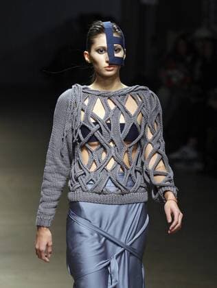 October 17, 2016 - Kiev, Ukraine - A model presents a creation by Ukrainian brand DIA,during the Ukrainian Fashion Week in Kiev, Ukraine,on 17 October,2016. The fashion event presents Spring Summer 2017 collections by Ukrainian and International designers,from 12 to 18 October. Kiev Ukraine - ZUMAg194