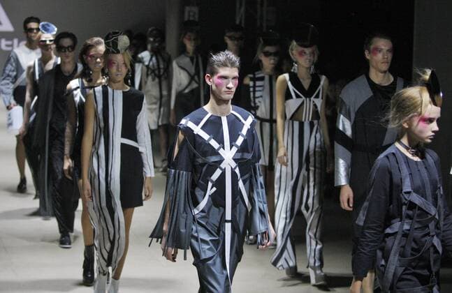 October 17, 2016 - Kiev, Ukraine - Models present creation by brand KIR-KHARTLEY of Ukrainian designer KIRILL HARITONTSEV, during the Ukrainian Fashion Week in Kiev, Ukraine,on 17 October,2016. The fashion event presents Spring Summer 2017 collections by Ukrainian and International designers,from 12 to 18 October. Kiev Ukraine - ZUMAg194