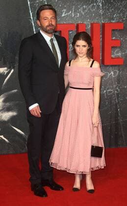 Ben Affleck und Anna Kendrick bei der The Accountant Film Premiere am 17.10.2016 in London The Accountant Kino Premiere in London, 2016 