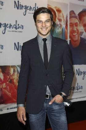 Daniel Axt bei der Premiere des Kinofilms Nirgendwo im Cubix Kino. Berlin, 17.10.2016 Foto:xS.xGabschx xFuturexImage