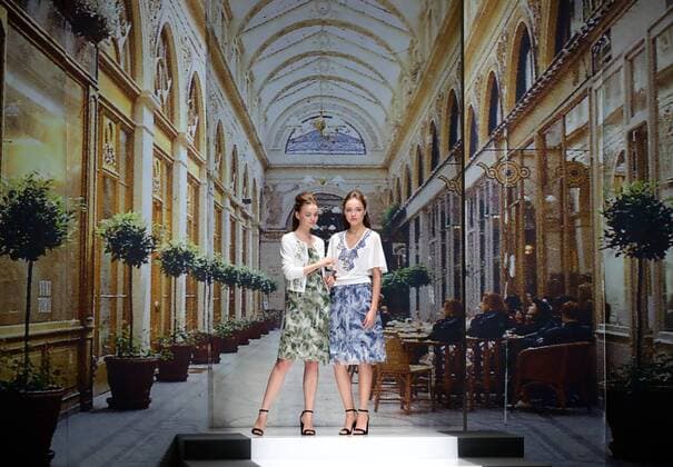 October 18, 2016, Tokyo, Japan - Models display creations of Japanese designer Yuki Torii at her 2017 spring summer collection in Tokyo as a part of Japan Fashion Week on Tuesday, October 18, 2016.  (lwxa005519)