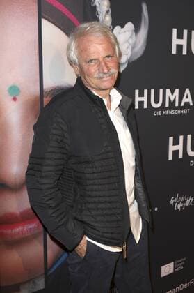 Yann Arthus-Bertrand bei der Premiere des Dokumentarfilms Human - Die Menschheit im Delphi Filmpalast. Berlin, 18.10.2016 Foto:xS.xGabschx xFuturexImage