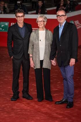 Rome: Red Carpet Naples ‘44 ROME, ITALY - OCTOBER 18: Francesco Patierno, Maureen Lewis and Julien Evans walk a red carpet for Naples 44 during the 11th Rome Film Festival at Auditorium Parco Della Musica on October 18, 2016 in Rome, Italy The Pictured Francesco Patierno, Maureen Lewis and Julien Evans walk  AndreaxRonchini