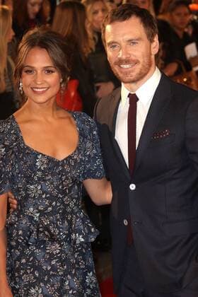 Alicia Vikander und Michael Fassbender bei The Light Between Oceans Film Premiere am 19.10.2016 in London The Light Between Oceans Film Premiere in London, 2016 