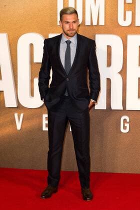 October 20, 2016 - London, London, UK - ARON RAMSEY attends the European film premiere of Jack Reacher: Never Go Back. London, UK. London UK  - ZUMAl94_ 20161020_zaf_l94_123