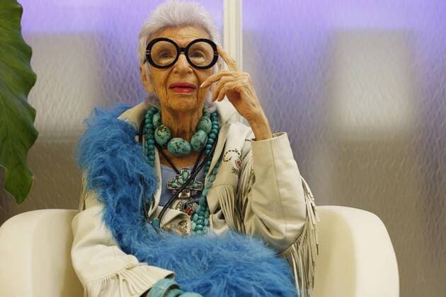 IMAGO ICONS: Iris Apfel US designer and fashion icon Iris Apfel attends the presentation of Atelier Swarovski s Fall-Winter 2016 collection in San Juan, Puerto Rico, 20 October 2016. US DESIGNER IRIS APFEL GUEST AT ATELIAR SWAROVSKI !ACHTUNG: NUR REDAKTIONELLE NUTZUNG!  PRI001 20161021-636126152626168450