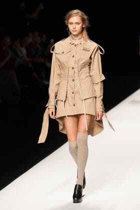 A model on the runway during the Anne Sofie Madsen 2017 spring summer collection show at Amazon Fashion Week Tokyo 2017 S S.  (qdm_AnneSofieMadsen_AFWT17SS_05)