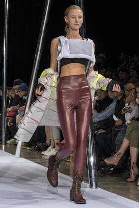 October 21, 2016 - Tokyo, Tokyo, Japan - A model presents a creation by designer Keiichiro Yuri for brand keiichirosense as part of Fashion Week Tokyo Spring Summer 2017. Tokyo Japan - ZUMAc166 20161021_zap_c166_022