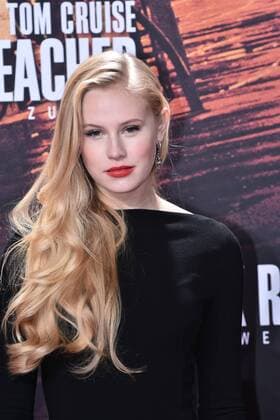 Danika Yarosh bei der Jack Reacher: Kein Weg zurück Film Premiere am 21.10.2016 in Berlin Jack Reacher: Never Go Back Filmpremiere in Berlin, 2016 