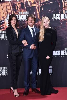 Cobie Smulders, Tom Cruise und Danika Yarosh bei der Jack Reacher: Kein Weg zurück Film Premiere am 21.10.2016 in Berlin Jack Reacher: Never Go Back Filmpremiere in Berlin, 2016 