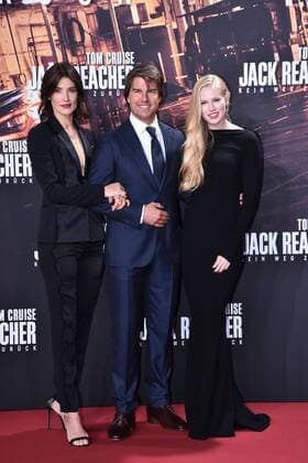 Cobie Smulders, Tom Cruise und Danika Yarosh bei der Jack Reacher: Kein Weg zurück Film Premiere am 21.10.2016 in Berlin Jack Reacher: Never Go Back Filmpremiere in Berlin, 2016 