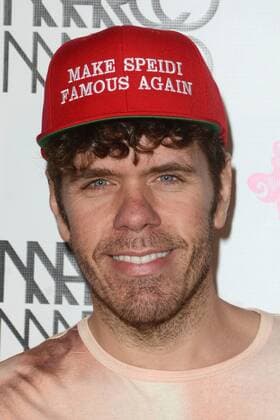 LOS ANGELES - OCT 21: Perez Hilton at the Marco Marco Fashion Show at Globe Theater on October 21, 2016 in Los Angeles, CA  Copyright: xHPAx xIPAx