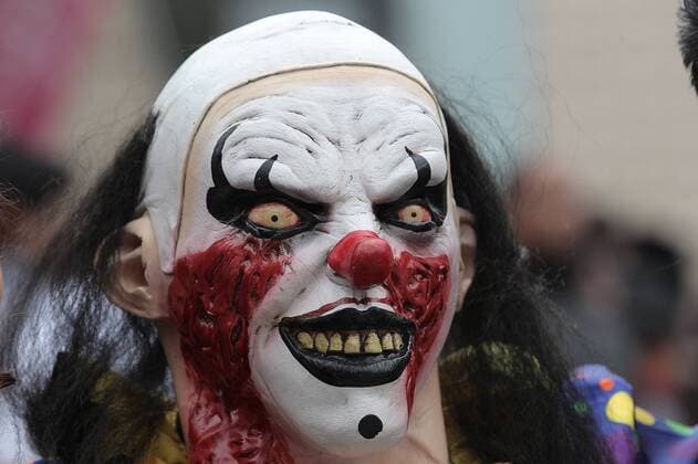 Themen der Woche Bilder des Tages Hundred of people dressed as Zombies, participate in the ninth edition of the Zombie Parade through the main avenues of Mexico City, Mexico, on 22 October 2016, where the food Bank Unidos Distribuimos y Transformamos, IAP, asked food to the participants to donate to vulnerable groups with scarce resources. . Zombie parade in Mexico City !ACHTUNG: NUR REDAKTIONELLE NUTZUNG!  MEX21 20161023-636127820100558075