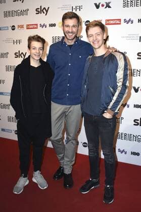 Nick Julius Schuck, Jochen Schropp und Timur Bartels bei der Abschluss-Veranstaltung des Seriencamps 2016 mit dem Screening der VOX TV-Serie Der Club der roten Bänder und der Verleihung des Seriencamp Award in der Hochschule für Fernsehen und Film. München, 23.10.2016 Foto:xP.xSchönbergerx xFuturexImage