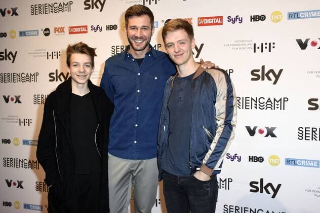 Nick Julius Schuck, Jochen Schropp und Timur Bartels bei der Abschluss-Veranstaltung des Seriencamps 2016 mit dem Screening der VOX TV-Serie Der Club der roten Bänder und der Verleihung des Seriencamp Award in der Hochschule für Fernsehen und Film. München, 23.10.2016 Foto:xP.xSchönbergerx xFuturexImage
