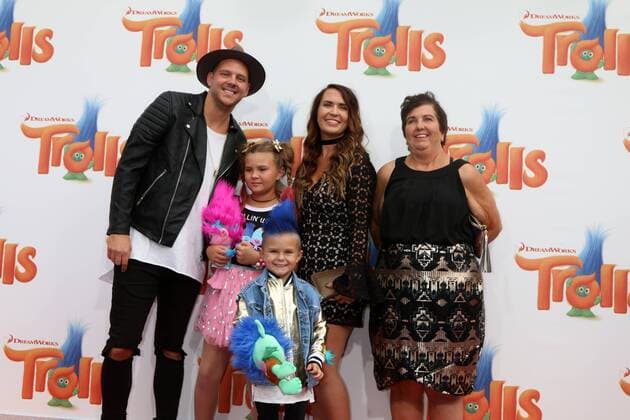 LOS ANGELES - OCT 23: Andrew Slyfox, Caspian Slyfox, Jaedyn Skyfox, Hannah Slyfox, guest at the Trolls Premiere at Village Theater on October 23, 2016 in Westwood, CA  Copyright: xKathyxHutchinsx xIPAx
