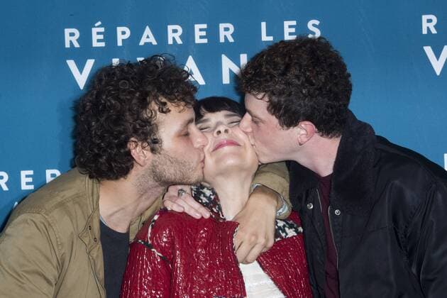 Anne Dorval - Finnegan Oldfield - Theo Cholbi CELEBRITIES : Filmpremiere Reparer les Vivants - 24 10 2016 JBAutissier Panoramic 