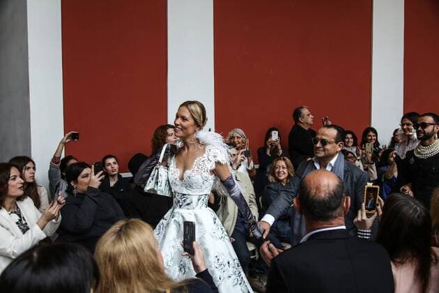 (161025) -- ATHENS, Oct. 25, 2016 -- Greek fashion designer Vassilis Zoulias (C, R) receives the audience s applause during the Athens Xclusive Designers Week at Zappeion exhibition hall on Oct. 22, 2016. The event celebrated its 10-year anniversary in Greece. ) (zxj) GREECE-ATHENS-FASHION LefterisxPartsalis 