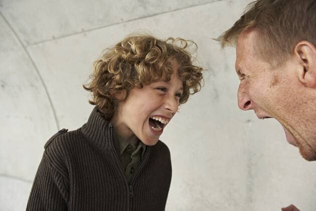 Father and son screaming at each other model released Symbolfoto  FSF00476