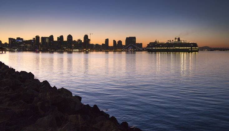October 22, 2016 - San Diego, CA, USA - SAN DIEGO, CA: October 22, 2016 Holland America Line s cruise ship, ms Westerdam, approaches the B Street Pier before sunrise, Saturday, before heading to Mexico. Photo by San Diego Union-Tribune Mandatory Credit: SAN DIEGO UNION-TRIBUNE ZUMA PRESS San Diego USA - ZUMAs44_ 20161022_zaf_s44_001