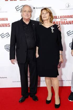 Michael Verhoeven mit Gattin Senta Berger bei der Weltpremiere des Kinofilms Willkommen bei den Hartmanns im Mathäser Filmpalast. München, 25.10.2016 Foto:xD.xBedrosianx xFuturexImage