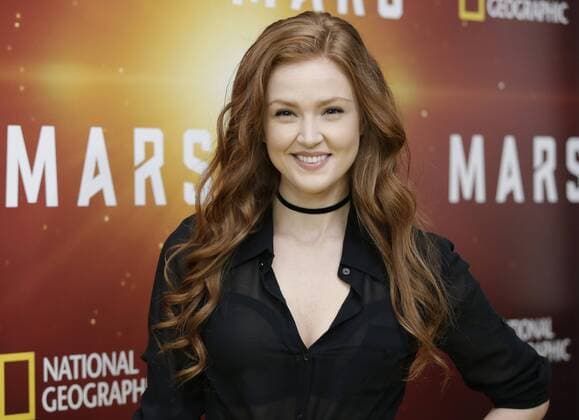 Maggie Geha arrives on the red carpet at the National Geographic Channel MARS New York Premiere on October 26, 2016 in New York City  NYP20161026103 JOHNxANGELILLO