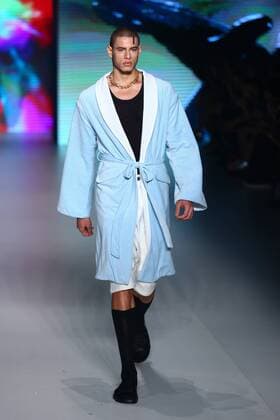 October 27, 2016 - Sao Paulo, Brazil - Model presents creation by Ratier, during the Sao Paulo Fashion Week, winter 2017 edition, this Thursday , in Sao Paulo, Brazil. Sao Paulo Brazil - ZUMAl146 20161027_zaf_l146_078