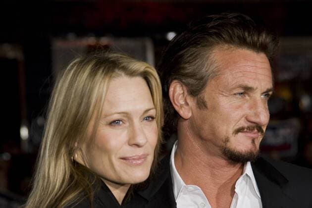 Oct 28, 2008 - San Francisco, California, USA - SEAN PENN and his wife ROBIN WRIGHT PENN arrive for the San Francisco premiere of MILK. The film stars Sean Penn as Harvey Milk, the first openly gay man to be elected to public office in California, as a member of the San Francisco Board of Supervisors. On November 27, 1978, Milk and Mayor George Moscone were assassinated by Dan White, another San Francisco supervisor. - ZUMAw49_ 20081028_cob_w49_414