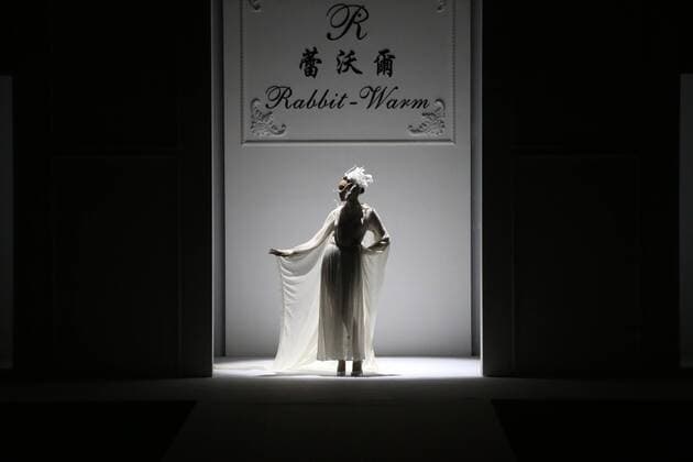 October 28, 2016 - Beijing, Beijing, China - A model presents a creation of Rabbit-Warm at China Fashion Week in Beijing on October 28th, 2016. Beijing China  - ZUMAs145 20161028_zaa_s145_094