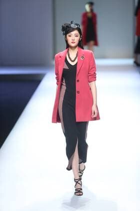October 28, 2016 - Beijing, Beijing, China - A model presents a creation of Rabbit-Warm at China Fashion Week in Beijing on October 28th, 2016. Beijing China  - ZUMAs145 20161028_zaa_s145_104