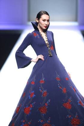 October 28, 2016 - Beijing, Beijing, China - A model presents a creation of Rabbit-Warm at China Fashion Week in Beijing on October 28th, 2016. Beijing China  - ZUMAs145 20161028_zaa_s145_114