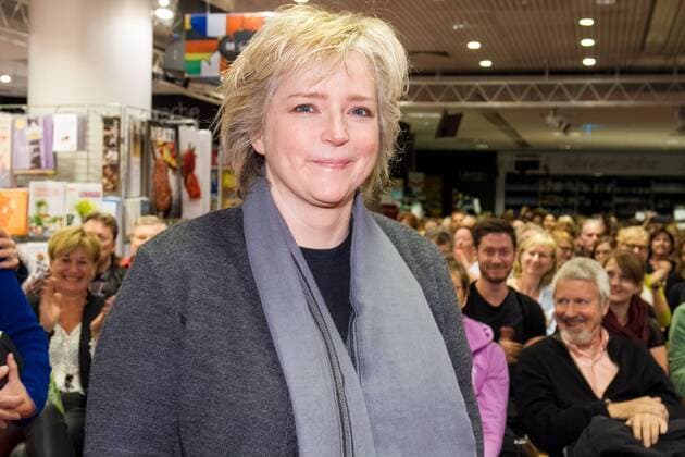 Karin Slaughter bei ihrer Deutschland Buchpremiere bei der Mayersche mit dem Roman Blutige Fesseln am 31.10.2016 in Köln. Buchpremiere bei der Mayersche mit dem Roman Blutige Fesseln in Köln