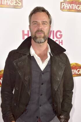 JR Bourne bei der Premiere des Kinofilms Hedwig and the Angry Inch im Hollywood Pantages Theatre. Los Angeles, 02.11.2016 Foto:xD.xStarbuckx xFuturexImage