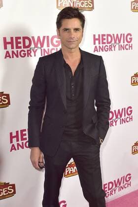 John Stamos bei der Premiere des Kinofilms Hedwig and the Angry Inch im Hollywood Pantages Theatre. Los Angeles, 02.11.2016 Foto:xD.xStarbuckx xFuturexImage