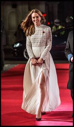 . 03 11 2016. London, United Kingdom. The Duchess of Cambridge arriving at A Street Cat Named Bob premiere in London. The Duchess of Cambridge arrives at the Curzon cinema in Mayfair, London for the premiere of the film A street cat named Bob in aid of the charity Action on Addiction of which she is a patron. ÔA Street Cat Named BobÕ tells the true story of the unlikely friendship between a young homeless busker, James Bowen, and the stray ginger cat who changes his life. The charity Action on Addiction brings help, hope and freedom to those living with addiction and those living with people who suffer problems of addiction. It is the UKÕs only charity working across the addiction field in treatment, professional education to honours degree level, support for families and children, research, and campaigns.  xi-Imagesx xPoolx IIM-13748-0027