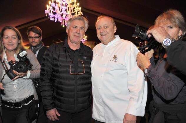Carlo Ancelotti und Alfons Schuhbeck VIP-Premiere Schuhbecks teatro Sweet Dreams Spiegelpalast Riem bei München 03. November 2016