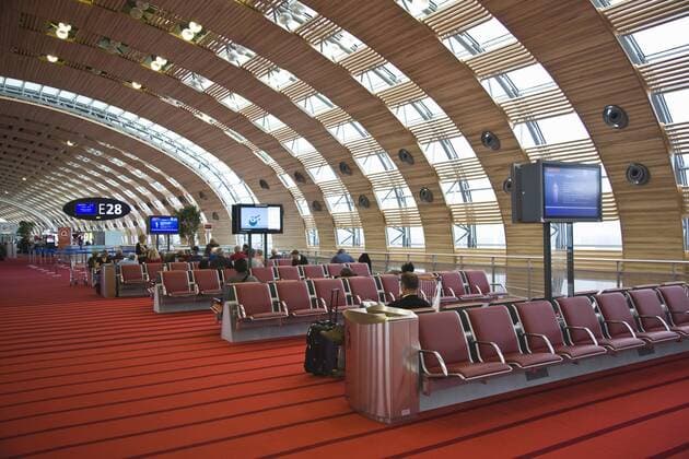 France, Paris, Charles de Gaulle Airport, international departure area, Terminal 2E, (NR)  Copyright: xWalterxBibikowx xDanitaxDelimont EU09 WBI1541