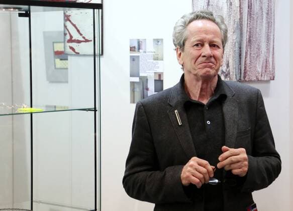 Erfurt - artthuer 05.11.16 , Erfurt, Messehalle, 10. artthuer, Kunstmesse in Thüringen mit Thüringer Künstlern im Bild: Rolf Lindner gewinnt den Kunstpreis