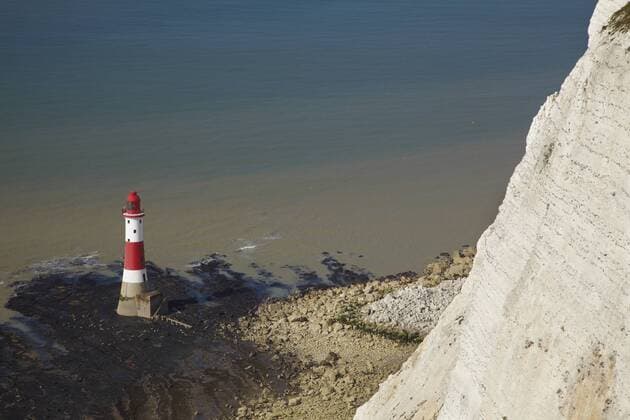 Lighthouse and White Cliffs, Beachy Head, East Sussex, England  Copyright: xDavidxWallxPhotographyx xDanitaxDelimont EU33 DWA0201