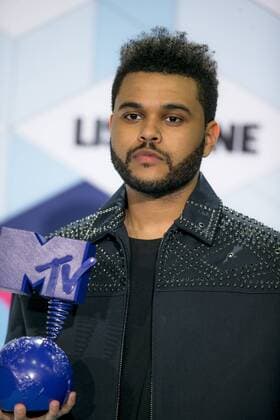 The Weeknd arrives in the photo room during the MTV Europe Music Awards in Rotterdam, The Netherlands on November 6, 2016.  ROT20161106916 SVENxHOOGERHUIS