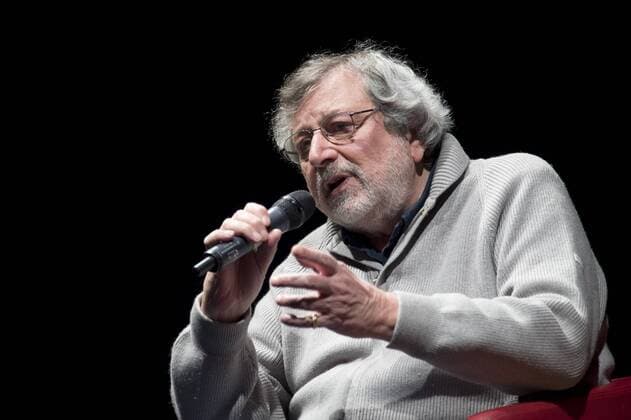 November 6, 2016 - Rome, Italy - Italian singer and songwriter Francesco Guccini talks on stage during the Incontro con Francesco at the Auditorium Parco della Musica, Rome, Italy on 06 November 2016. Rome Italy  - ZUMAn230 20161106_zaa_n230_472