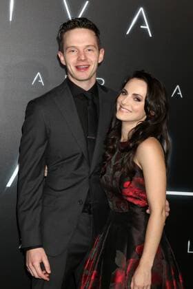 LOS ANGELES - NOV 6: Mark O Brien, Georgina Reilly at the Arrival Premiere at Village Theater on November 6, 2016 in Westwood, CA  Copyright: xKathyxHutchinsx xIPAx