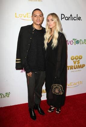 November 7, 2016 - Hollywood, CA, United States - 07 November 2016 - Hollywood, California - Evan Ross, Ashlee Simpson. Premiere Of God vs Trump held at The TCL Chinese Theatre. Photo Credit: AdMedia Hollywood United States - ZUMAa123 20161107_zaa_a123_077