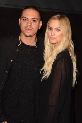 LOS ANGELES - NOV 7: Evan Ross, Ashlee Simpson at the God VS Trump Premiere at TCL Chinese 6 Theaters on November 7, 2016 in Los Angeles, CA  Copyright: xHPAx xIPAx