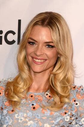 LOS ANGELES - NOV 7: Jaime King at the God VS Trump Premiere at TCL Chinese 6 Theaters on November 7, 2016 in Los Angeles, CA  Copyright: xHPAx xIPAx